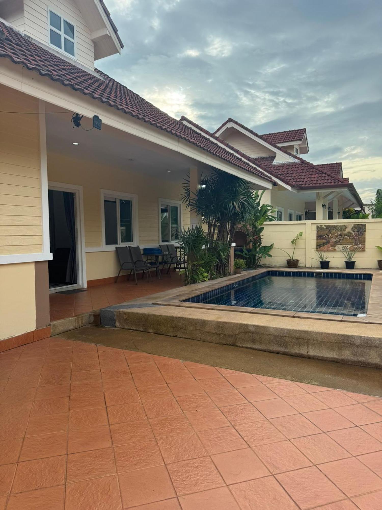 Relax Private Pool Villas - 4 Bedroom Villas Ao Nang ภายนอก รูปภาพ